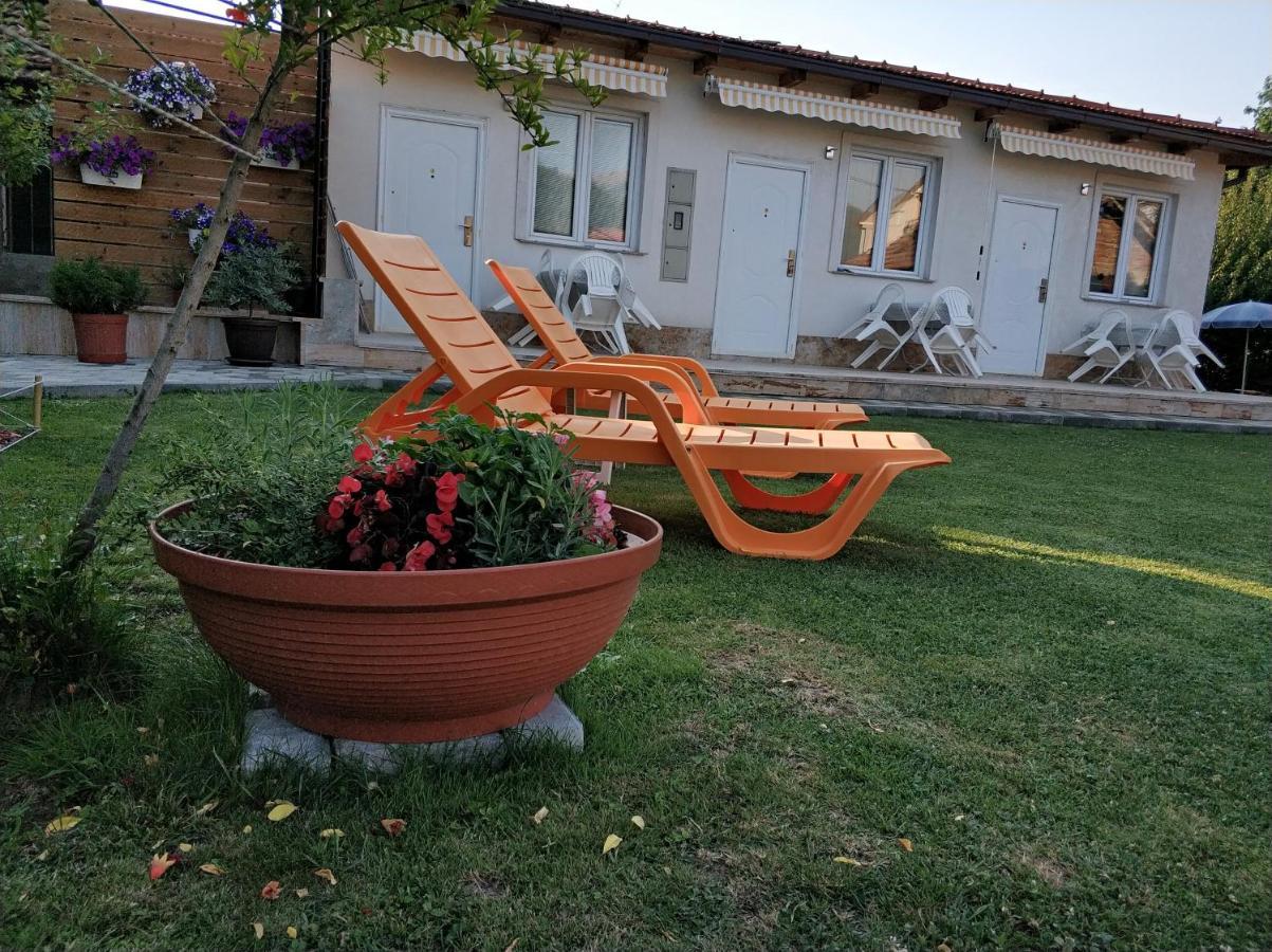Apartments Three Ohrid Extérieur photo