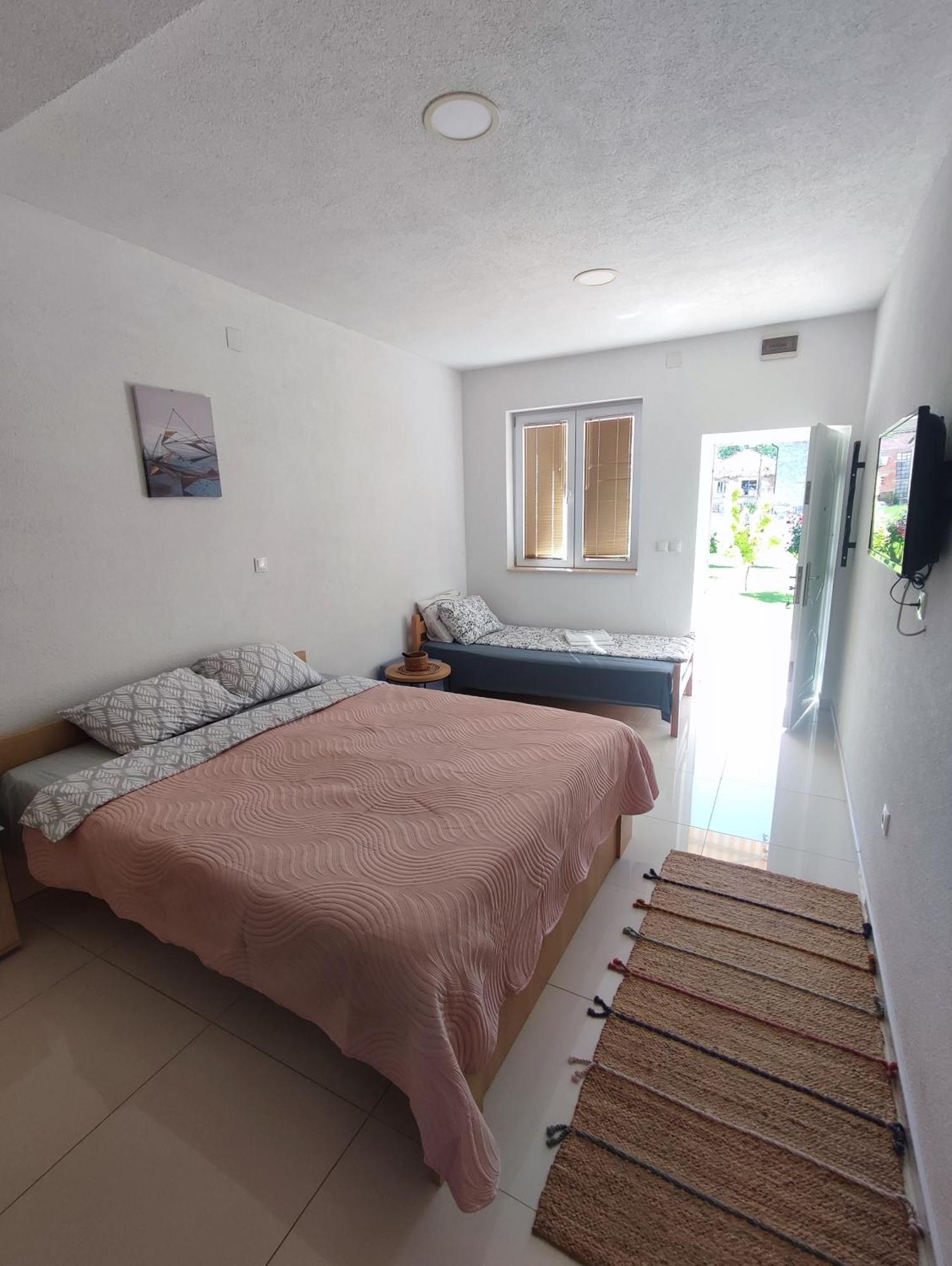 Apartments Three Ohrid Extérieur photo